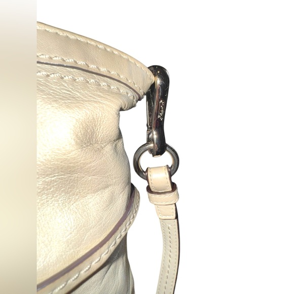 Coach Audrey Andie Cinched Tote with removable strap - Picture 9 of 16